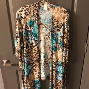 Stylish open front cardigan, kimono. Women large.